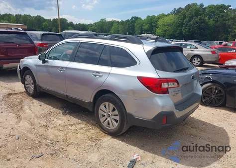 2018 Subaru Outback 2.5I Premium z USA, uszkodzony, nr VIN 4S4BSAFC0J3207249